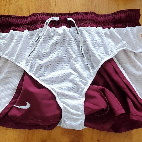 Nike Dry-Fit Tempo Running Shorts - Picture 4 of 7